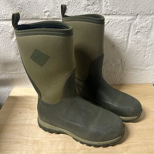 Muck Kids' Rugged II Green TaIl Insulated Boots Sz. US 6, Waterproof, Outdoor